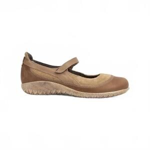 NEW YALEET women's kirei shoes in bark nubuck/almond stone